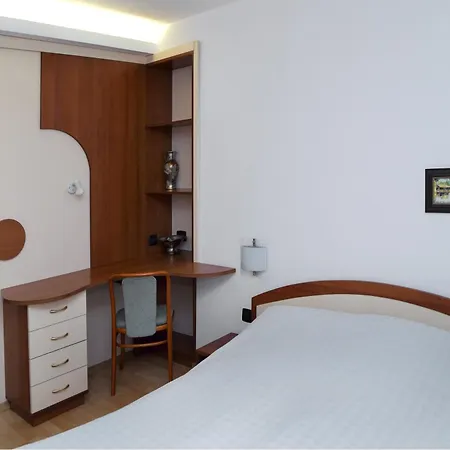 Gurko Hotel 3*